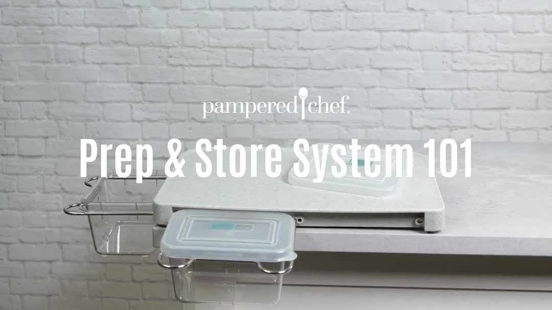 👩As a busy mom, aunt, and daughter, I am always looking for ways to get ahead. I am absolutely in love with the new Prep & Store System. I love to prep my veggies,🫑🥕🧅 and homemade hummus on the weekends, so we have veggies ready to go 🟢for weeknight meals and snacks. Would this help make prep time easier in your kitchen?
Host a Pampered Chef Experience with your friends, and earn it for free or at a great discount! Which veggies do you prep the most?